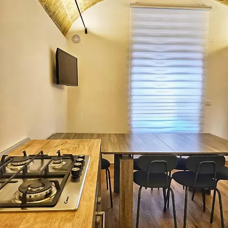 Maison Monique Apartment