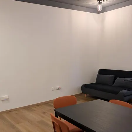 Maison Monique Apartment *