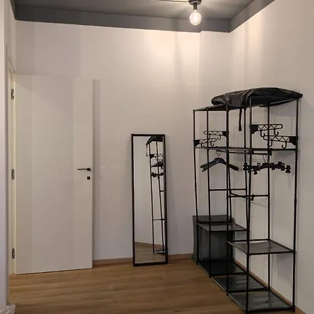 Maison Monique Apartment